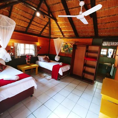 Pumusa Bushcamp Hluhluwe Εξωτερικό φωτογραφία