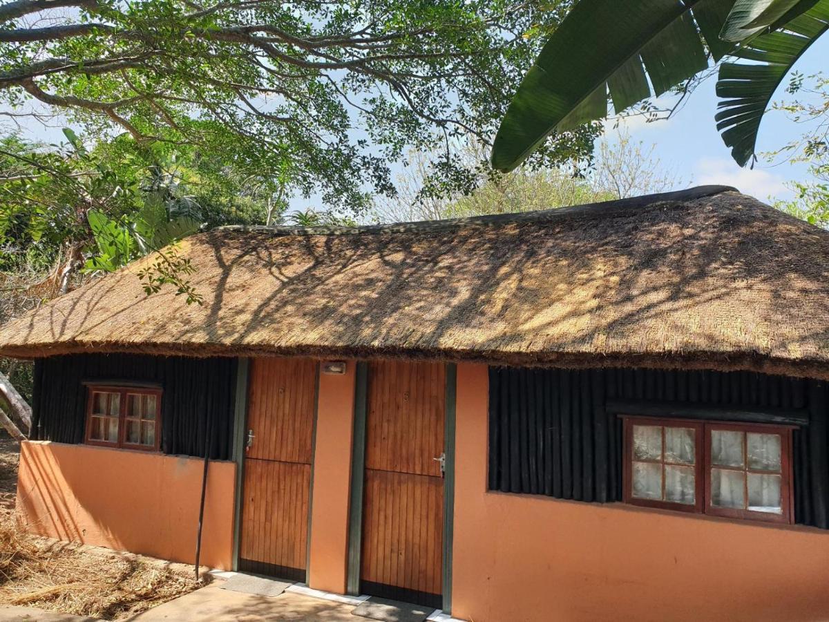 Pumusa Bushcamp Hluhluwe Εξωτερικό φωτογραφία