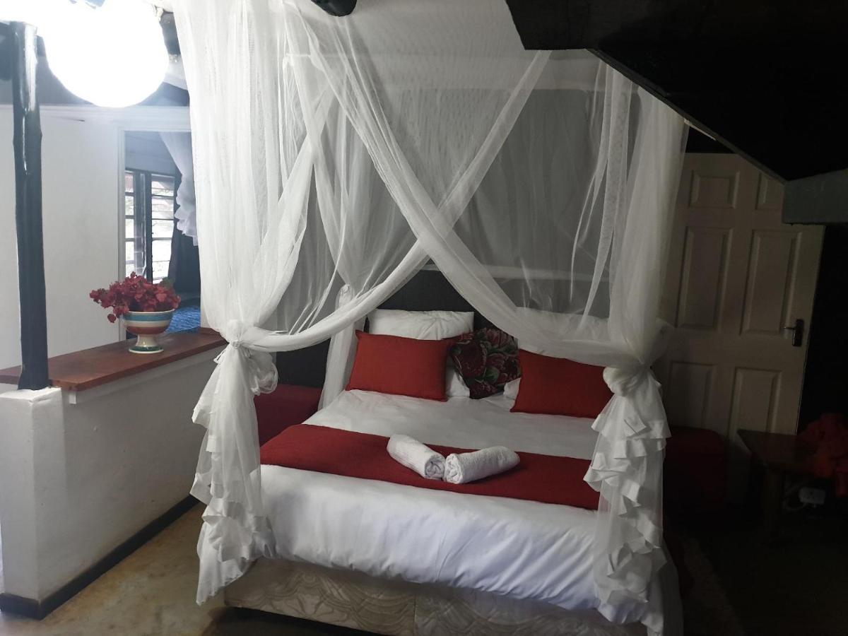 Pumusa Bushcamp Hluhluwe Εξωτερικό φωτογραφία